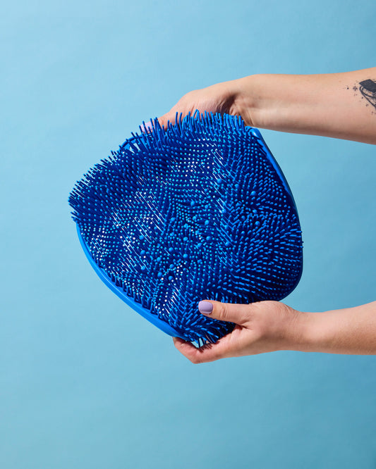 The Footsie hands free foot scrubber for clean feet